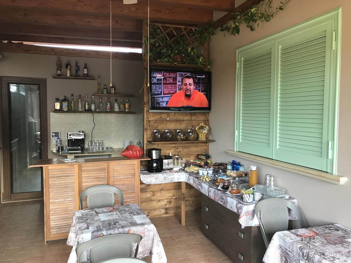 Bba2Passi Bed & Breakfast Marina di Massa Exterior photo