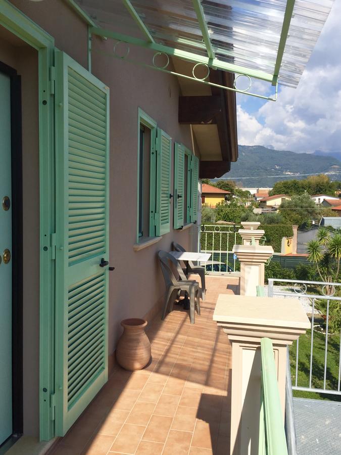 Bba2Passi Bed & Breakfast Marina di Massa Exterior photo