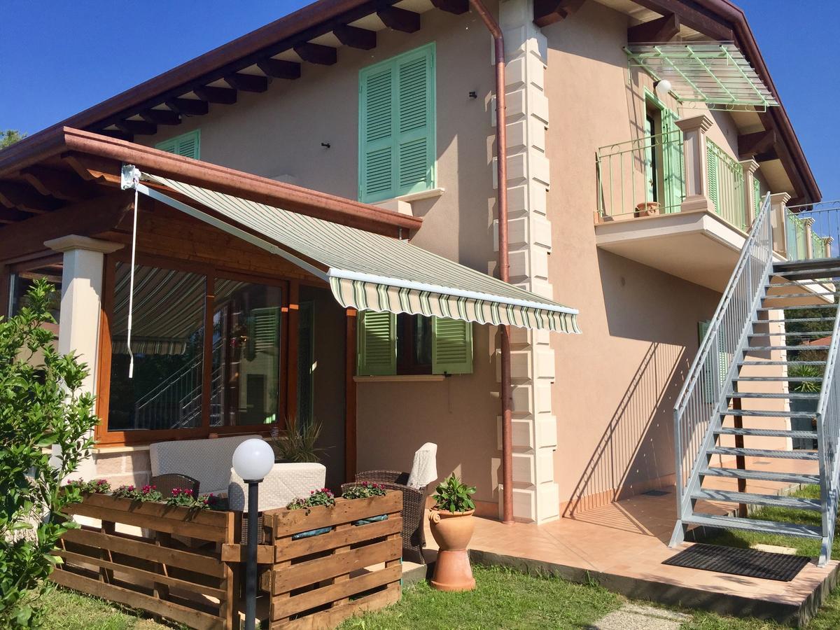 Bba2Passi Bed & Breakfast Marina di Massa Exterior photo