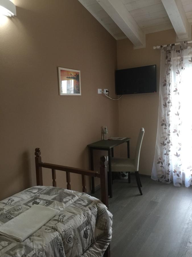 Bba2Passi Bed & Breakfast Marina di Massa Exterior photo